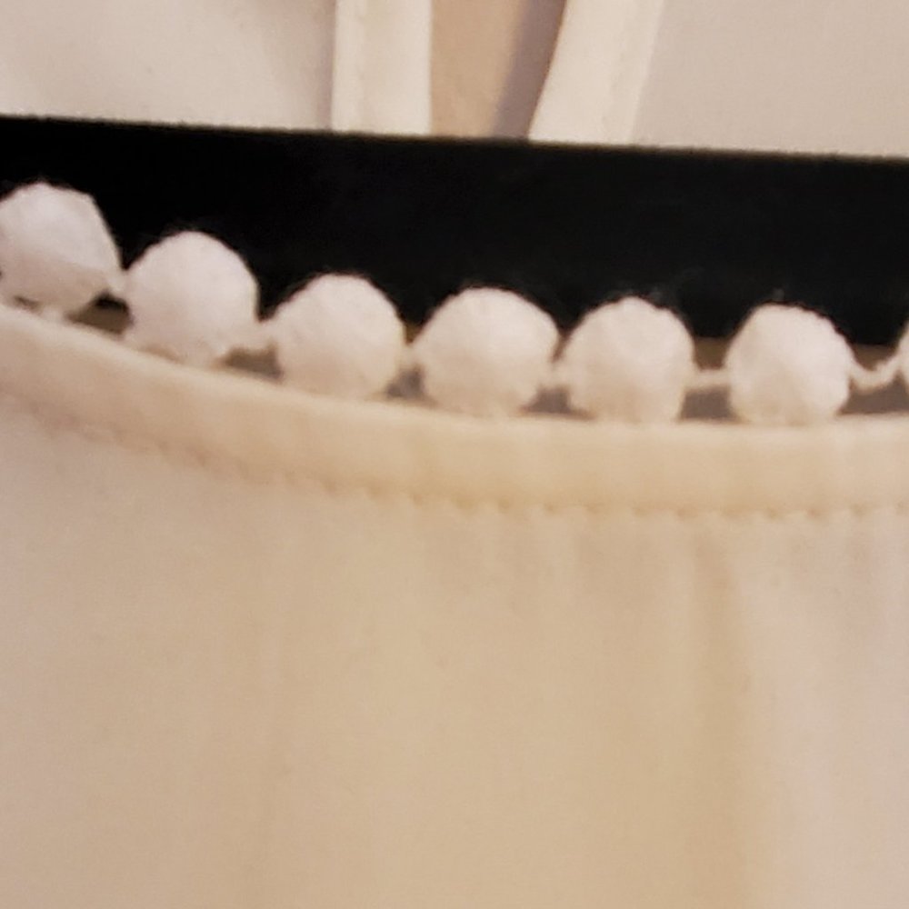 Faith & Joy White/Ivory Lace Trim Pom Pom Neck Blouse - SZ Small - Picture 5 of 9